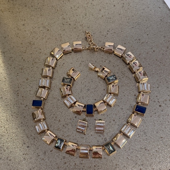 Jewelry - Elegant Gold and Blue Jewelry Set